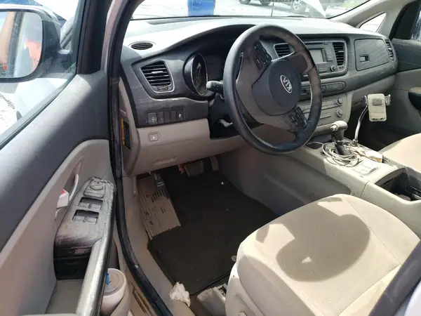 KNDMB5C1XG6115922 2016 KIA SEDONA - Image 8