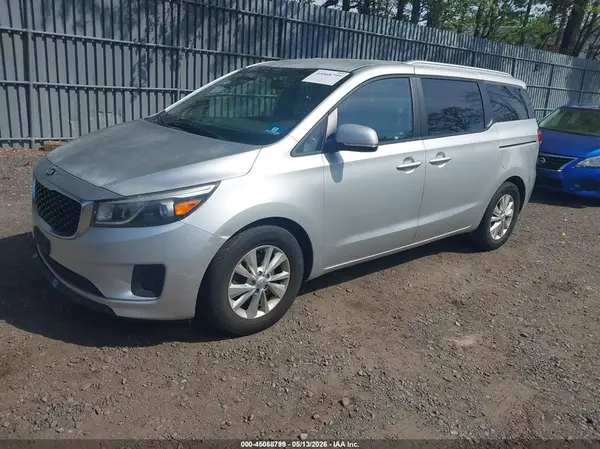 KNDMB5C1XG6124894 2016 KIA SEDONA - Image 2