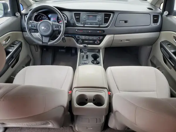 KNDMB5C1XG6127147 2016 KIA SEDONA - Image 8