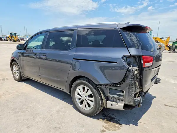 KNDMB5C1XG6127424 2016 KIA SEDONA - Image 2