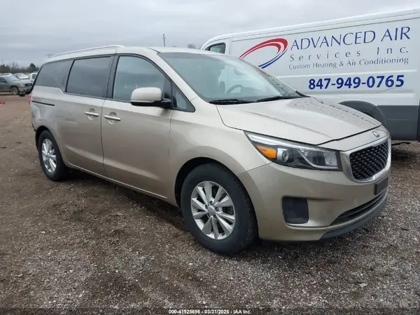 KNDMB5C1XG6130470 2016 KIA SEDONA - Image 1