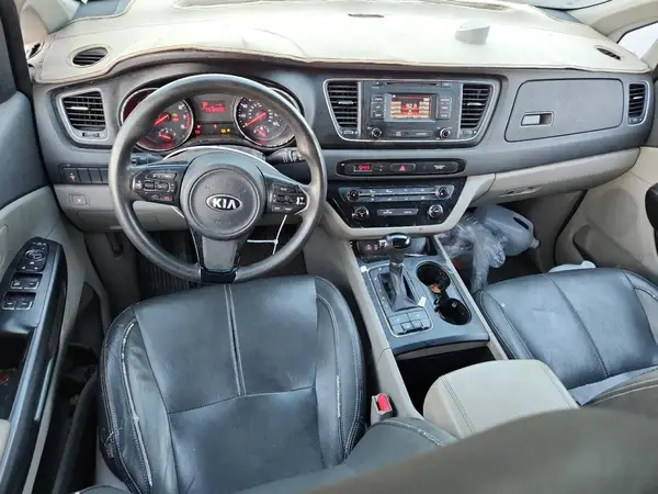 KNDMB5C1XG6133000 2016 KIA SEDONA - Image 8