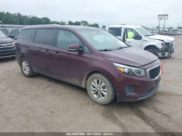 KNDMB5C1XG6150914 2016 KIA SEDONA - Image 1