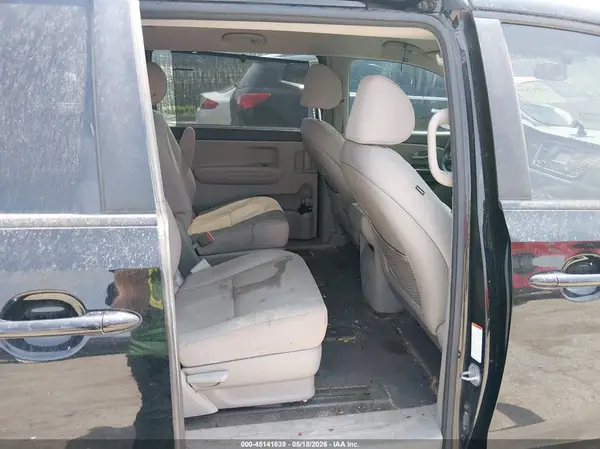 KNDMB5C1XG6160424 2016 KIA SEDONA - Image 8