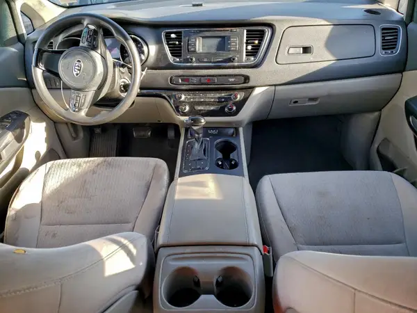 KNDMB5C1XG616160 2016 KIA SEDONA - Image 8