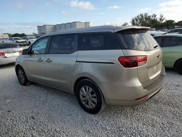 KNDMB5C1XG6164988 2016 KIA SEDONA - Image 2