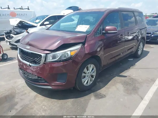 KNDMB5C1XG6171987 2016 KIA SEDONA - Image 2