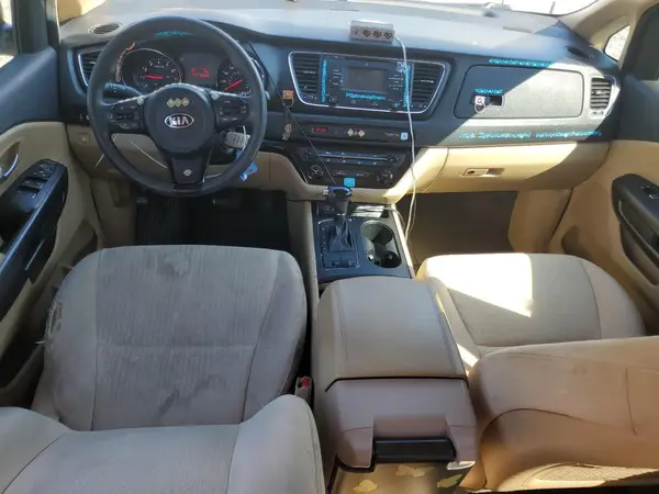KNDMB5C1XG6172749 2016 KIA SEDONA - Image 8