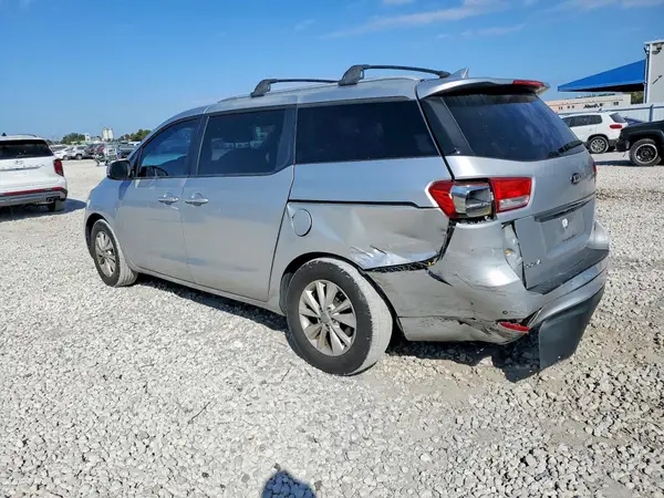 KNDMB5C1XG6179796 2016 KIA SEDONA - Image 2