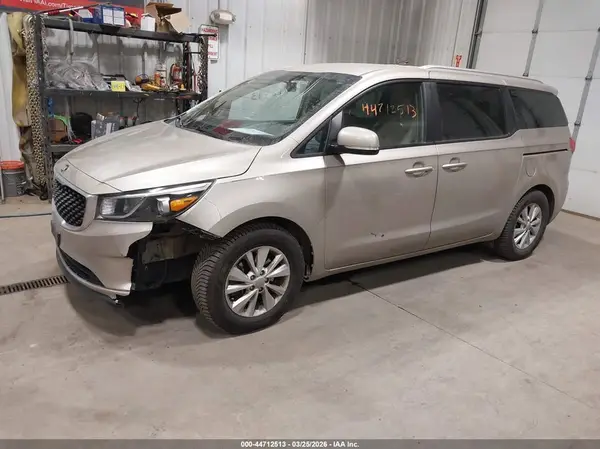 KNDMB5C1XG6183699 2016 KIA SEDONA - Image 2