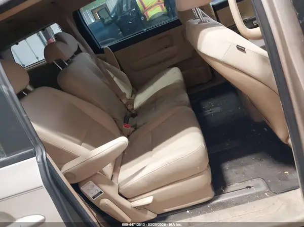 KNDMB5C1XG6183699 2016 KIA SEDONA - Image 8