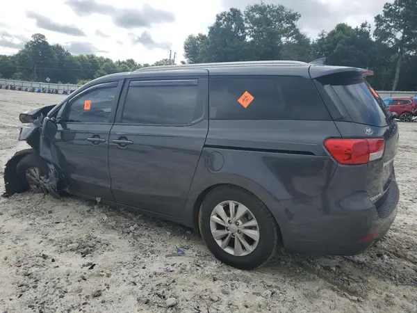 KNDMB5C1XG6183928 2016 KIA SEDONA - Image 2