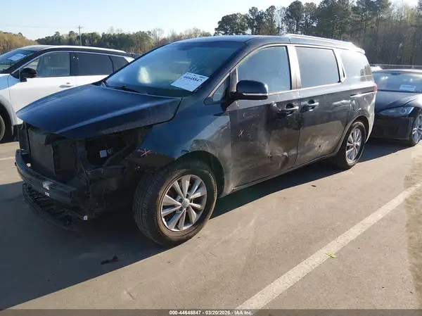 KNDMB5C1XG6203577 2016 KIA SEDONA - Image 2