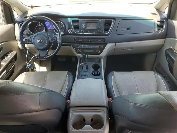 KNDMB5C1XG6208701 2016 KIA SEDONA - Image 8