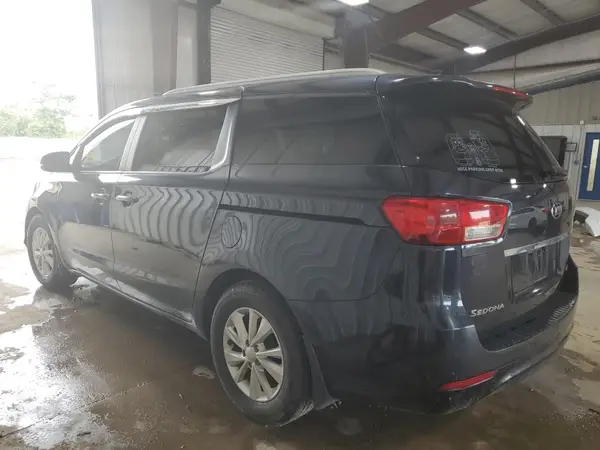 KNDMB5C1XG6211355 2016 KIA SEDONA - Image 2