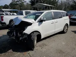 KNDMB5C1XH6237147 2017 KIA SEDONA