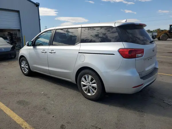 KNDMB5C1XH6241960 2017 KIA SEDONA - Image 2