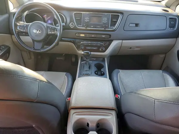 KNDMB5C1XH6244163 2017 KIA SEDONA - Image 8