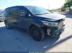 KNDMB5C1XH6245135 2017 KIA SEDONA