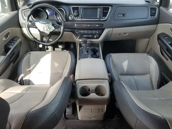 KNDMB5C1XH6247371 2017 KIA SEDONA - Image 8