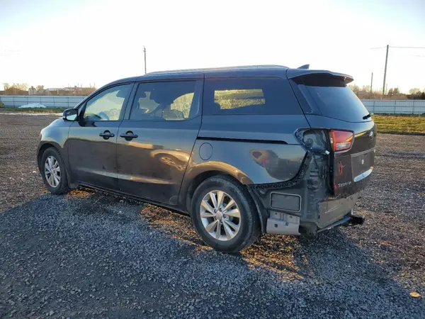 KNDMB5C1XH6269760 2017 KIA SEDONA - Image 2