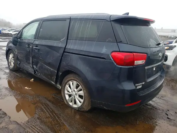 KNDMB5C1XH6281312 2017 KIA SEDONA - Image 2