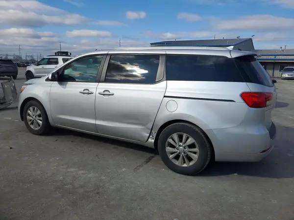 KNDMB5C1XH6281889 2017 KIA SEDONA - Image 2