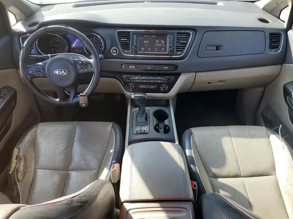 KNDMB5C1XH6281889 2017 KIA SEDONA - Image 8