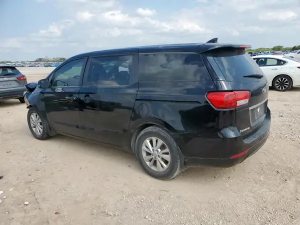 KNDMB5C1XH6301882 2017 KIA SEDONA - Image 2