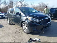 KNDMB5C1XH6307018 2017 KIA SEDONA