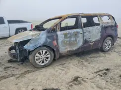 KNDMB5C1XH6321016 2017 KIA SEDONA