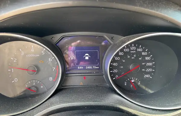 KNDMB5C1XH6322389 2017 KIA SEDONA - Image 8