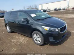 KNDMB5C1XH6328399 2017 KIA SEDONA