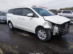KNDMB5C1XH6332209 2017 KIA SEDONA