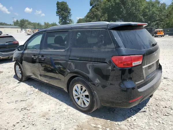 KNDMB5C1XH6338933 2017 KIA SEDONA - Image 2