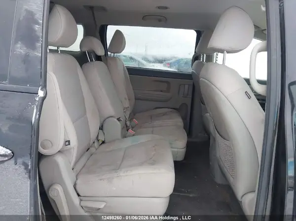 KNDMB5C1XJ6352935 2018 KIA SEDONA - Image 8