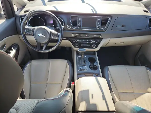 KNDMB5C1XJ6355835 2018 KIA SEDONA - Image 8