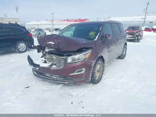 KNDMB5C1XK6462093 2019 KIA SEDONA - Image 2