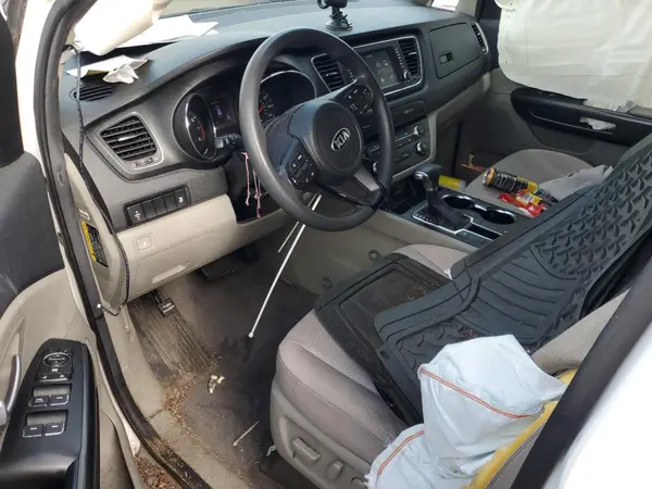 KNDMB5C1XK6533020 2019 KIA SEDONA - Image 8