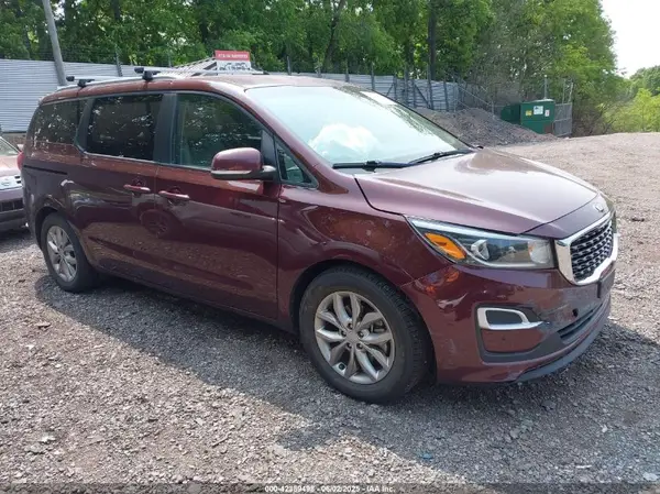 KNDMB5C1XK6540310 2019 KIA SEDONA - Image 1