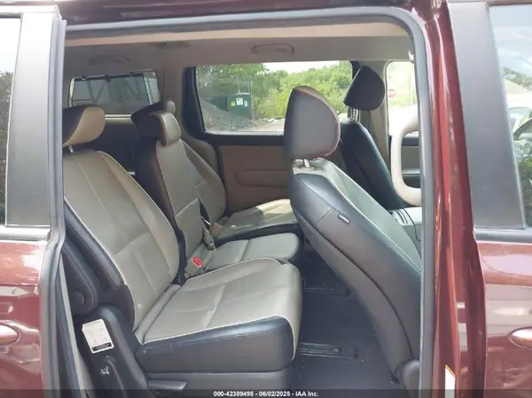 KNDMB5C1XK6540310 2019 KIA SEDONA - Image 8