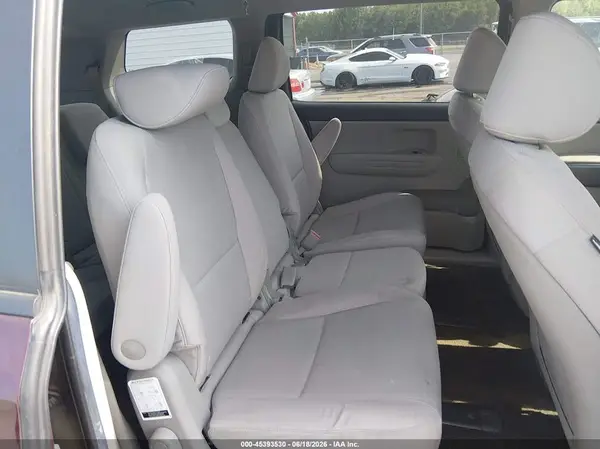 KNDMB5C1XL6582736 2020 KIA SEDONA - Image 8