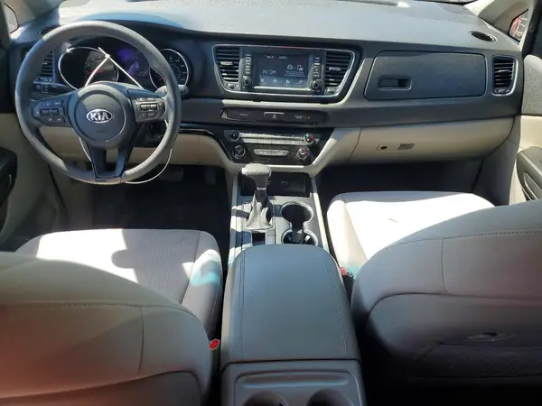 KNDMB5C1XL6604556 2020 KIA SEDONA - Image 8
