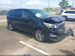 KNDMB5C1XL6613564 2020 KIA SEDONA