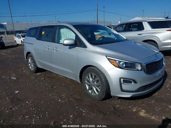 KNDMB5C1XL6613984 2020 KIA SEDONA - Image 1