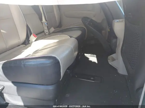 KNDMB5C1XL6613984 2020 KIA SEDONA - Image 8