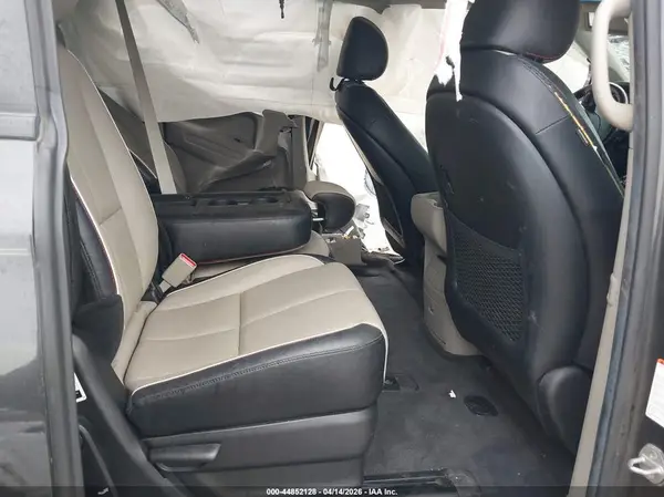 KNDMB5C1XL6648539 2020 KIA SEDONA - Image 8