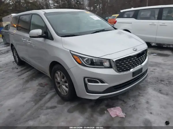 KNDMB5C1XL6659282 2020 KIA SEDONA - Image 1