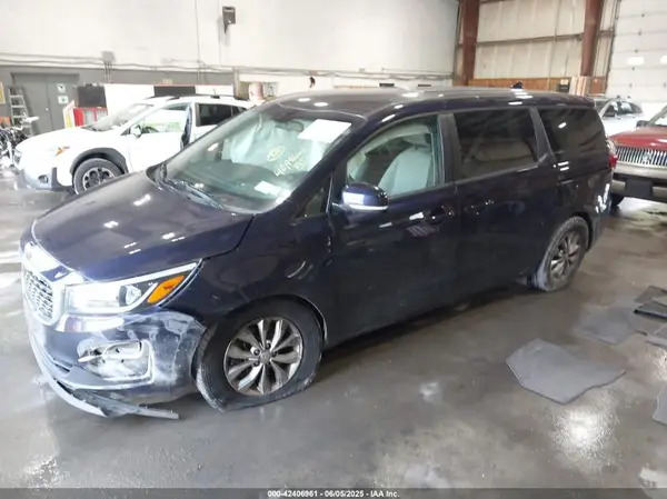 KNDMB5C1XL6659492 2020 KIA SEDONA - Image 2