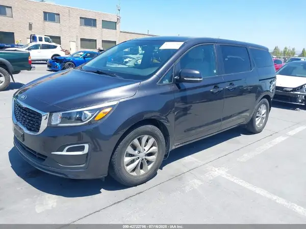 KNDMB5C1XM6668615 2021 KIA SEDONA - Image 2